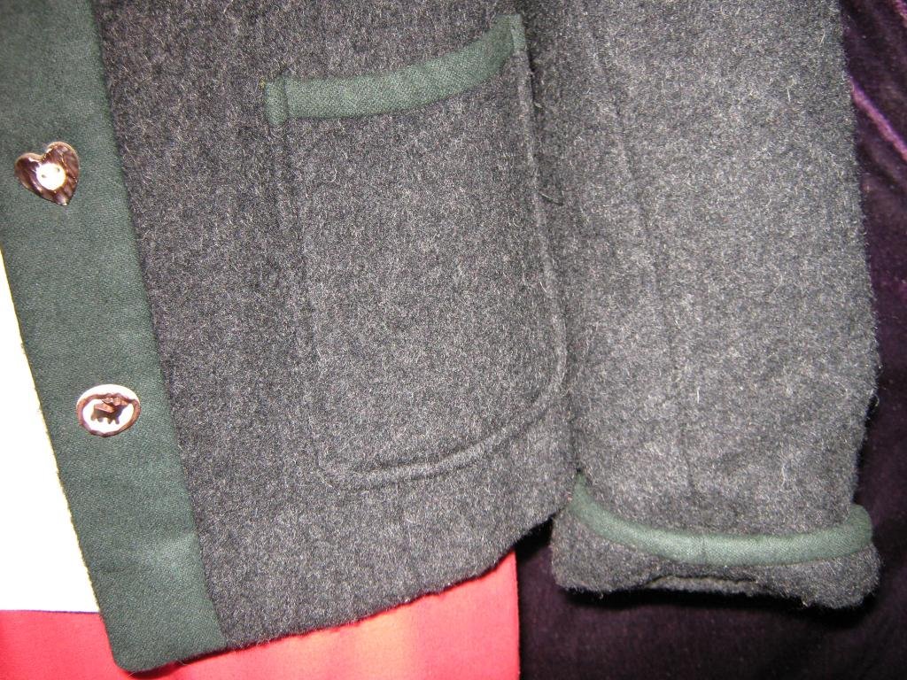 NEU * Ausgefallen * Oktober * Volksfest * Brauchtum * DESIGNER * 100% Schurwolle * Trachten * Jacke * Janker 