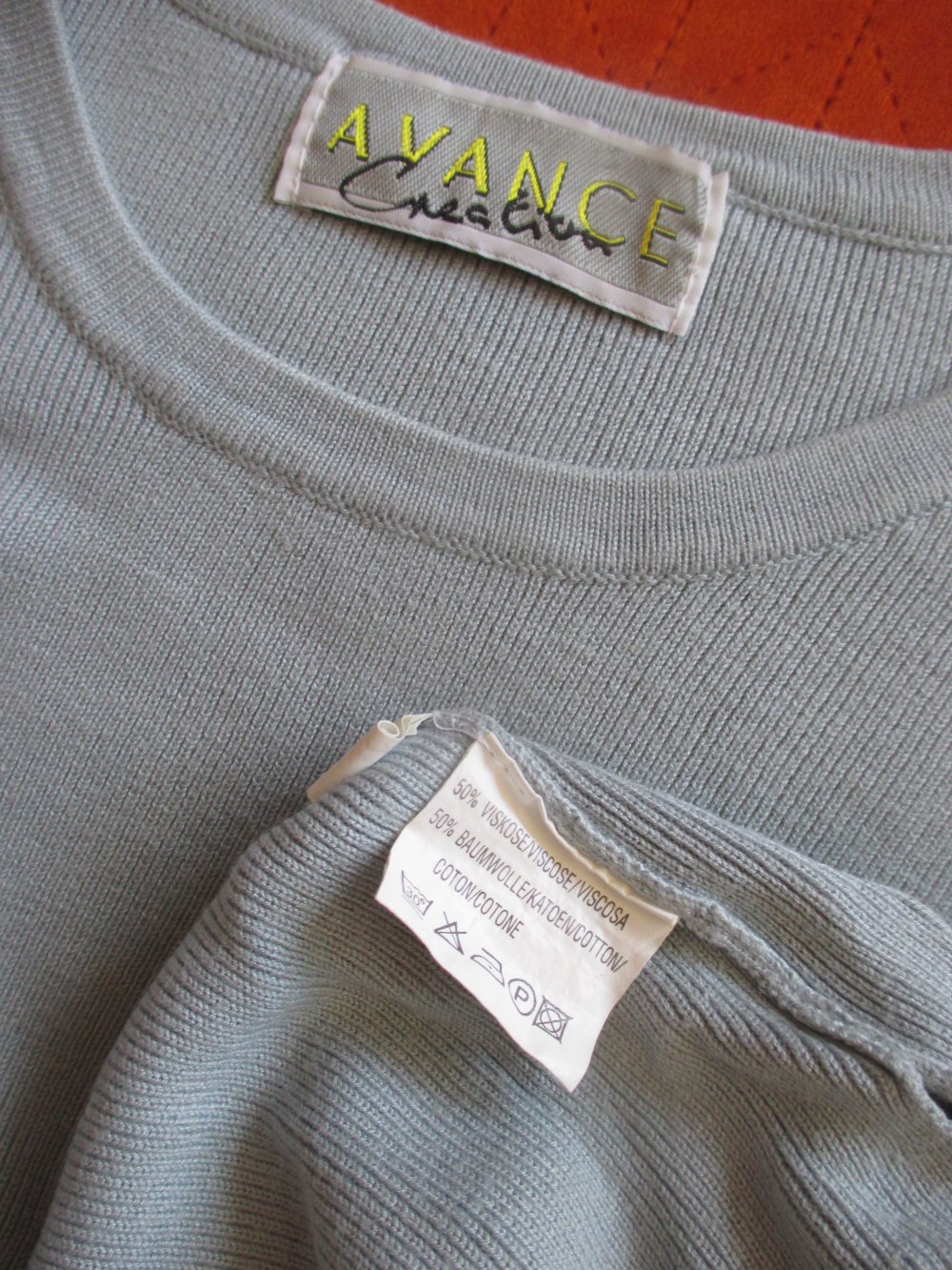  NEU * Edel * klassisch * Feinstrick- Pullover ohne Arm 