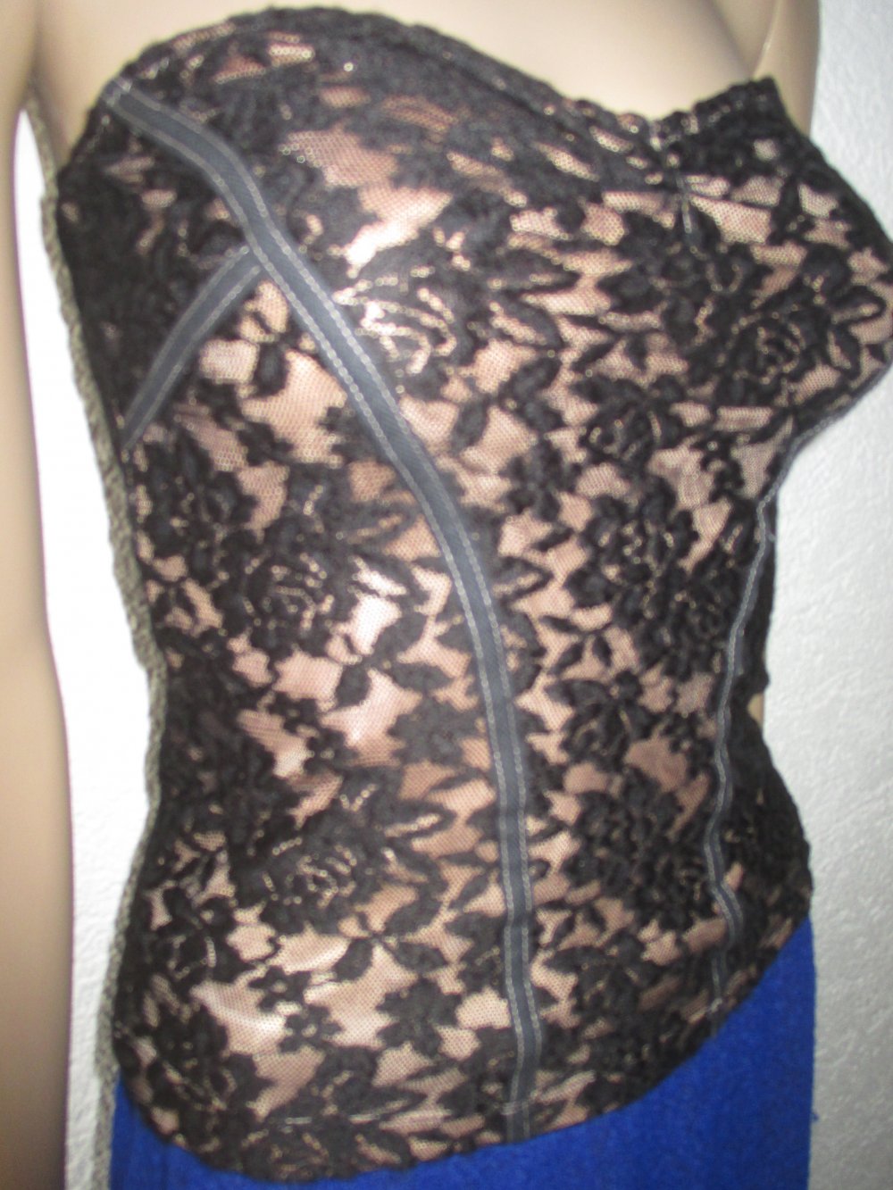 NEU * Edel * sexy * Blumen * Rosen- Blüten * Lace- Spitze * Bustier * Mieder * Corsage * Korsett 