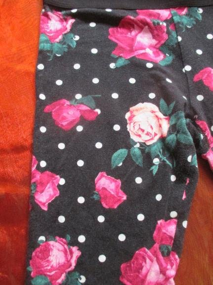 NEU * Romantik * Rosen * Blumen * Flower Power * Punkte * Polka Dots * Tupfen * Legging * Jegging 