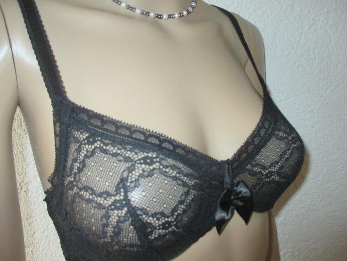 NEU mit ETIKETT * Verführrerisch * sexy * Lace- Spitzen * Bügel * BH 