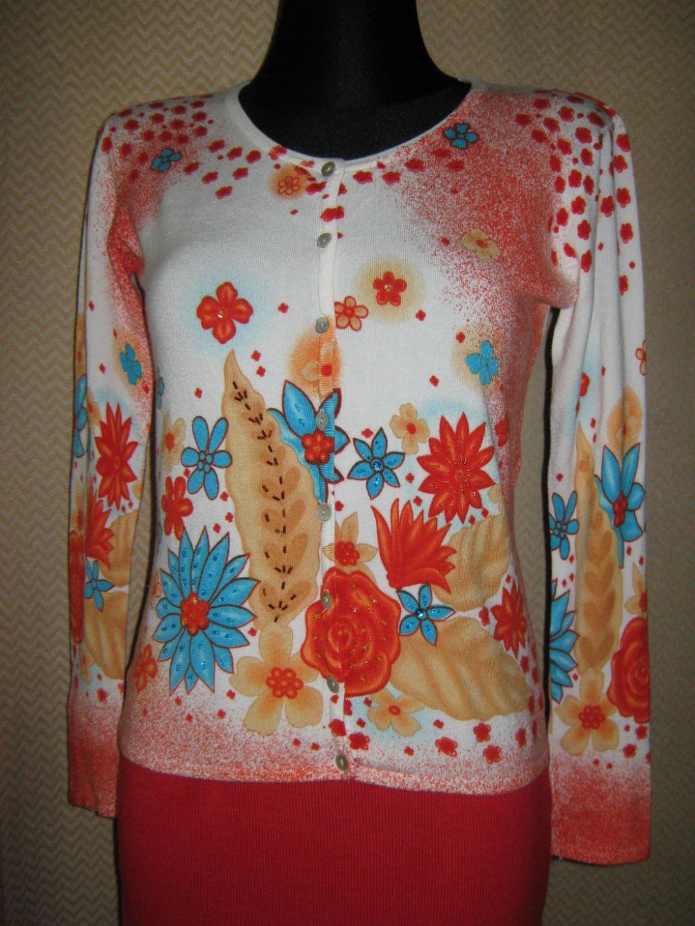 NEU * Glitzer * Blumen * Blüten * Flower * Stickerei * Flower- Power- Style * Fein- Strickjacke * Cardigan 