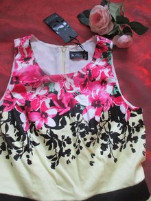  NEU * Cocktail * Ausgeh * Anlass * Blumen * Blüten * Flower- Power * Romantik * Sommer * Etui * Kleid 