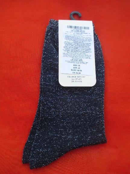 NEU mit ETIKETT * Ausgefallen * Disco * Abend * Ausgeh * Anlass * Lurex- Silber * Glitzer * Metallic * Glamour Look * Damen * Socken * Socks * Legs * Strümpfe 