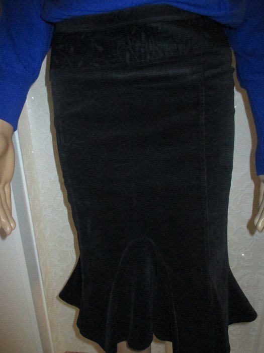 NEU * Edel * Lace- Spitzen * Stickerei * Godet * Feincord * Cordsamt * Midi * Rock 