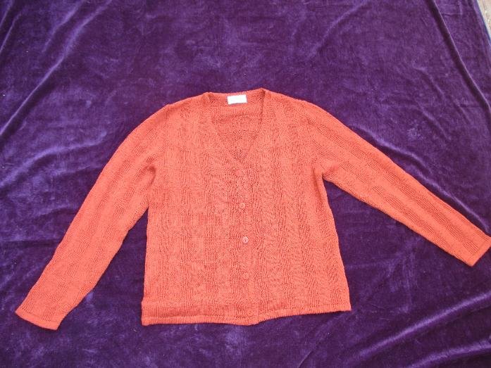 NEU * Klassisch * modern * ausgefallen * Wolle * Fein * Strickjacke * Cardigan 