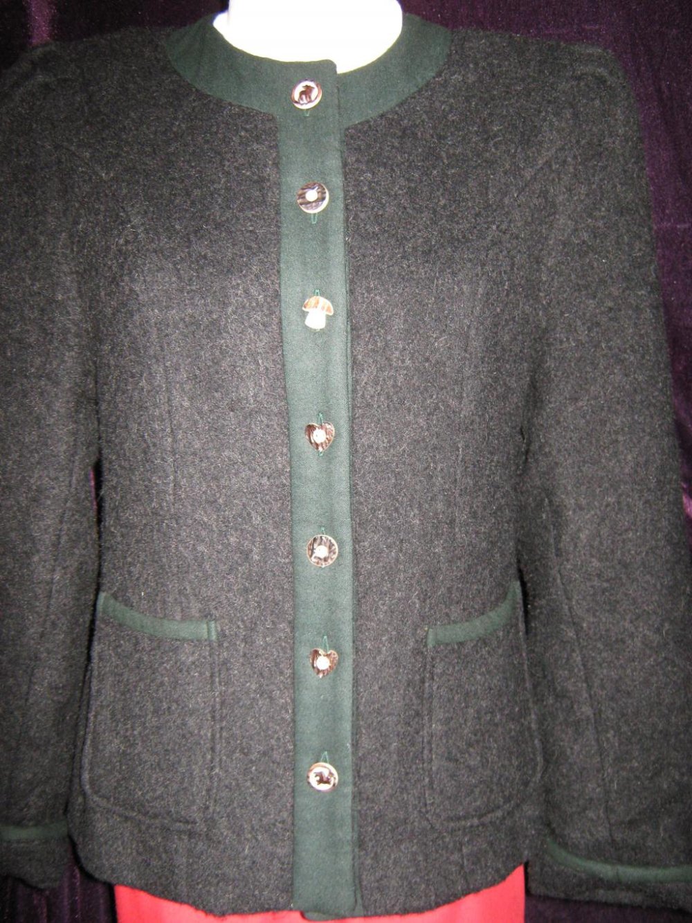 NEU * Ausgefallen * Oktober * Volksfest * Brauchtum * DESIGNER * 100% Schurwolle * Trachten * Jacke * Janker 