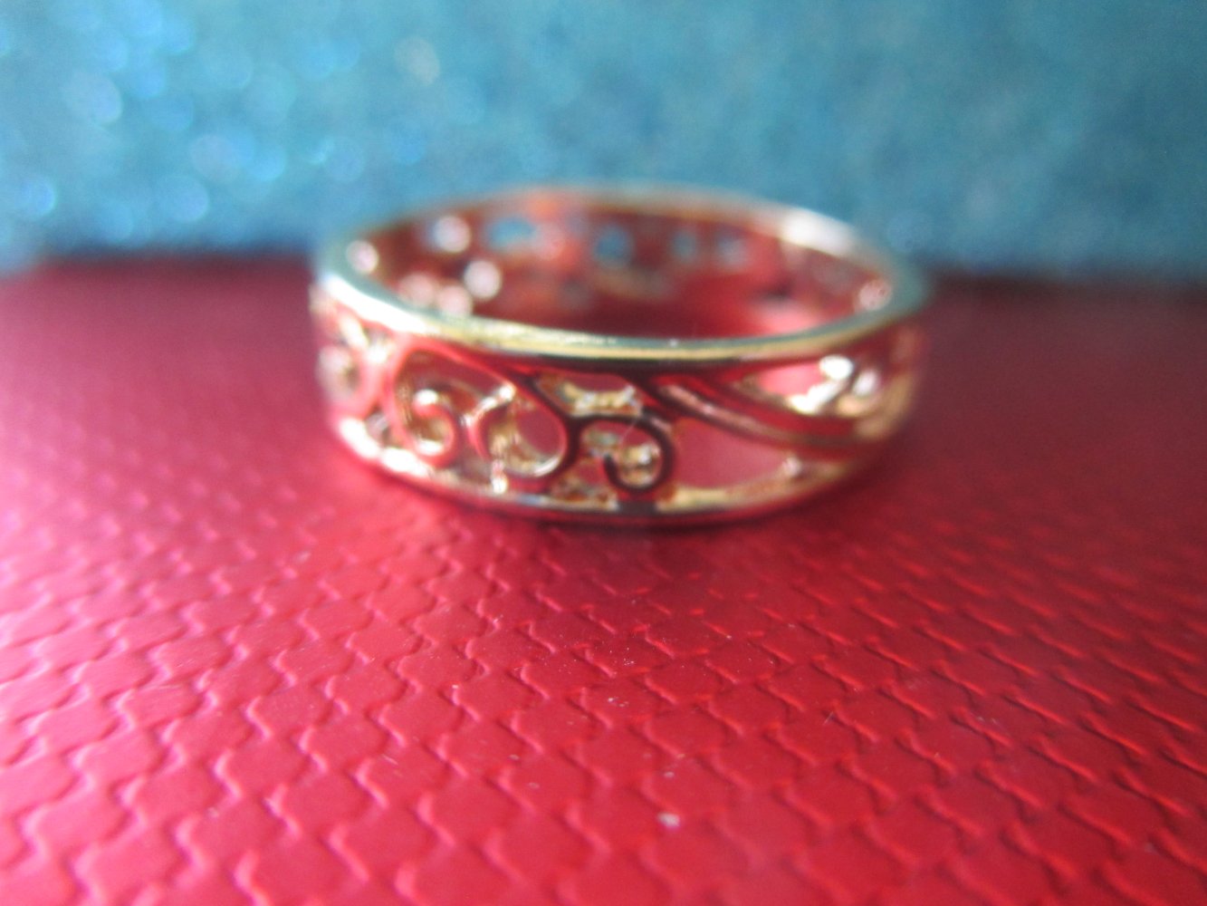  NEU ungetragen * Klassisch * elegant * DESIGNER * Blumen * Blüten * Barock * Rokoko * Cut Out - Optik * Ring * gold * 18 mm Durchmesser * Modeschmuck *