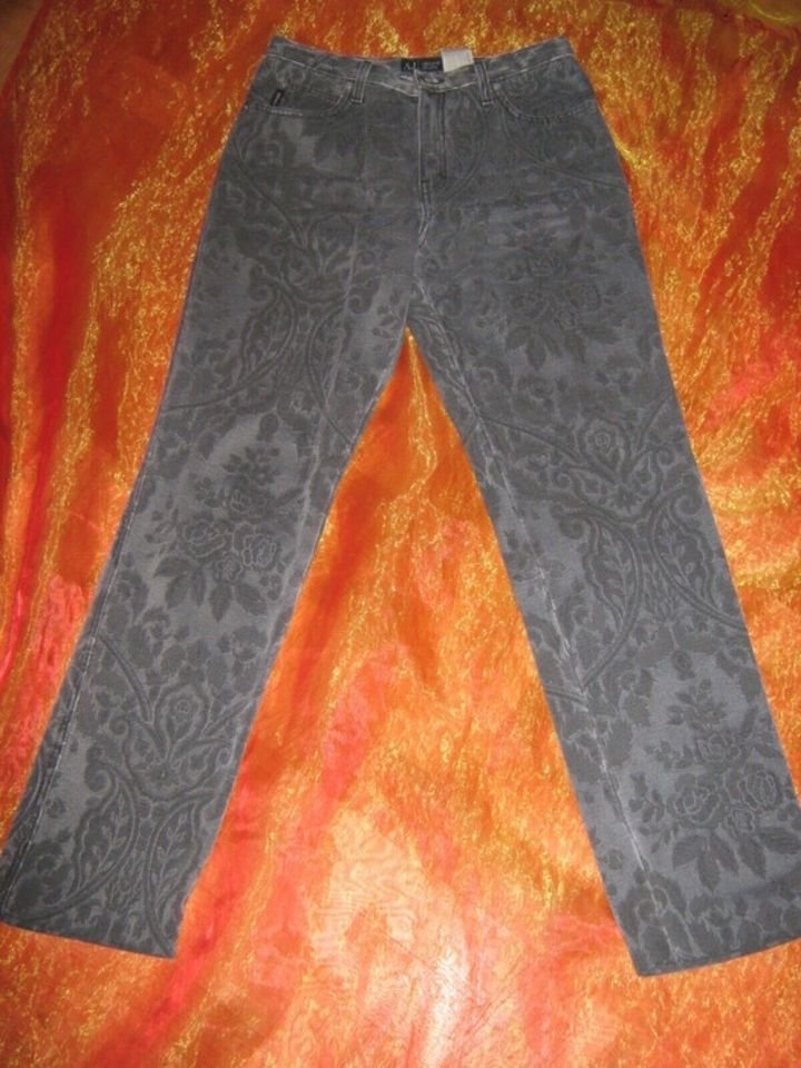 NEU * Original VINTAGE * Barock- Style * High- Waist * Jeans- Hose 