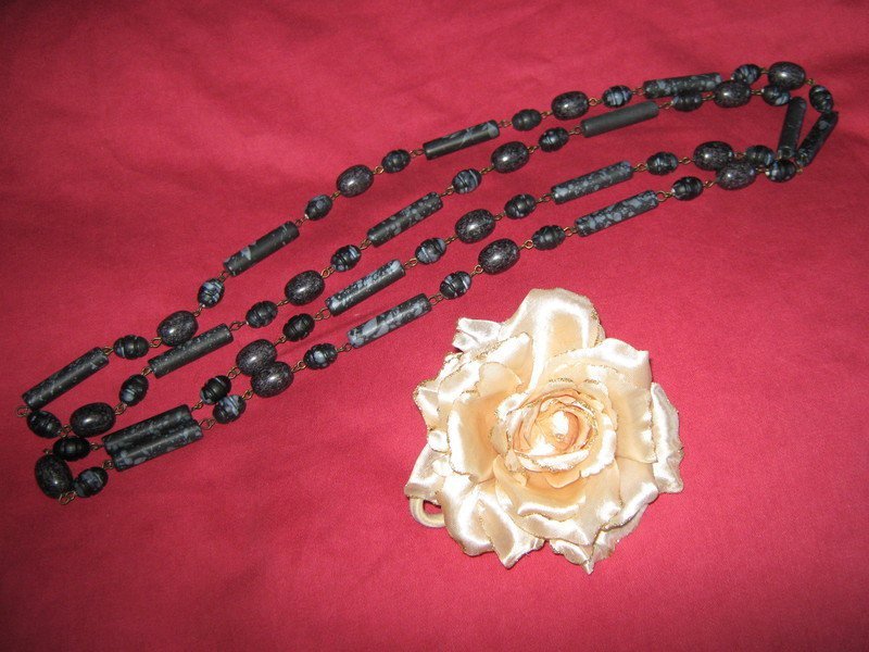 NEU * Extravagant * edel * lange * Boho * Charlston- Style * Perlen * Kette * dunkel- grau * anthrazit *