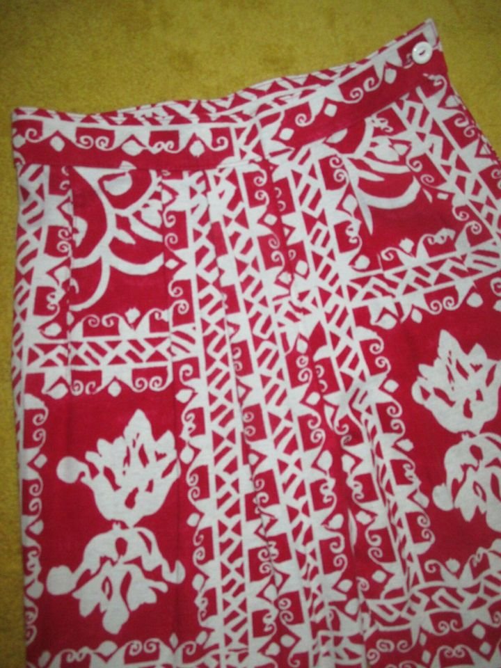 NEU * Edel * Original 1980er VINTAGE * Phantasie- Print * DESIGNER * Leinen * Karotten * High Waist * Bundfalten * Hose * Gr. 34- 36/ XS * rot * natur- weiß *