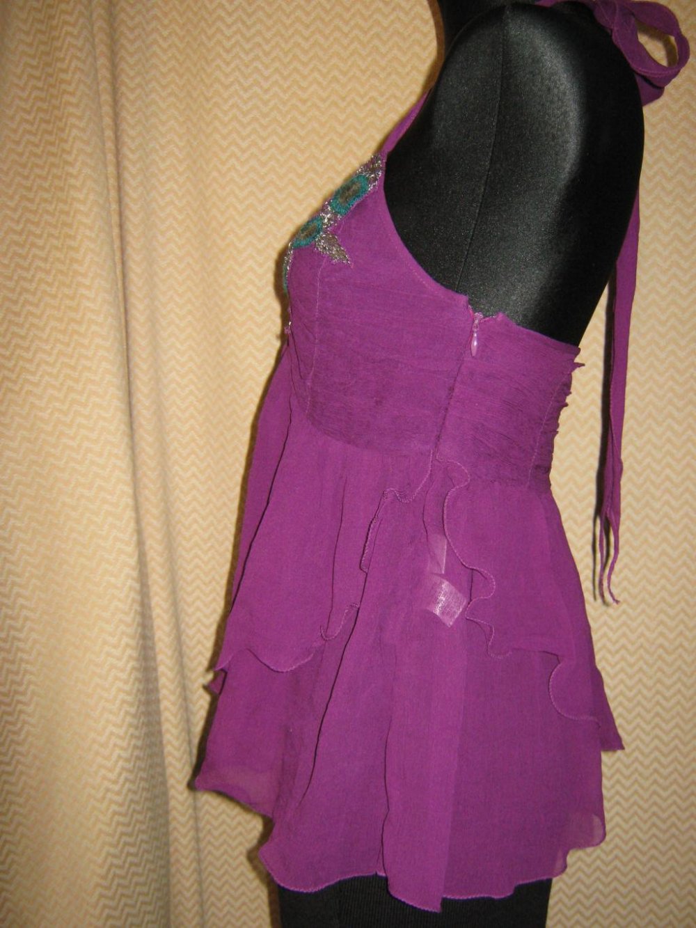 NEU * Glitzer Stickerei * Seiden * Neckholder * Baby- Doll * Top * Bluse 