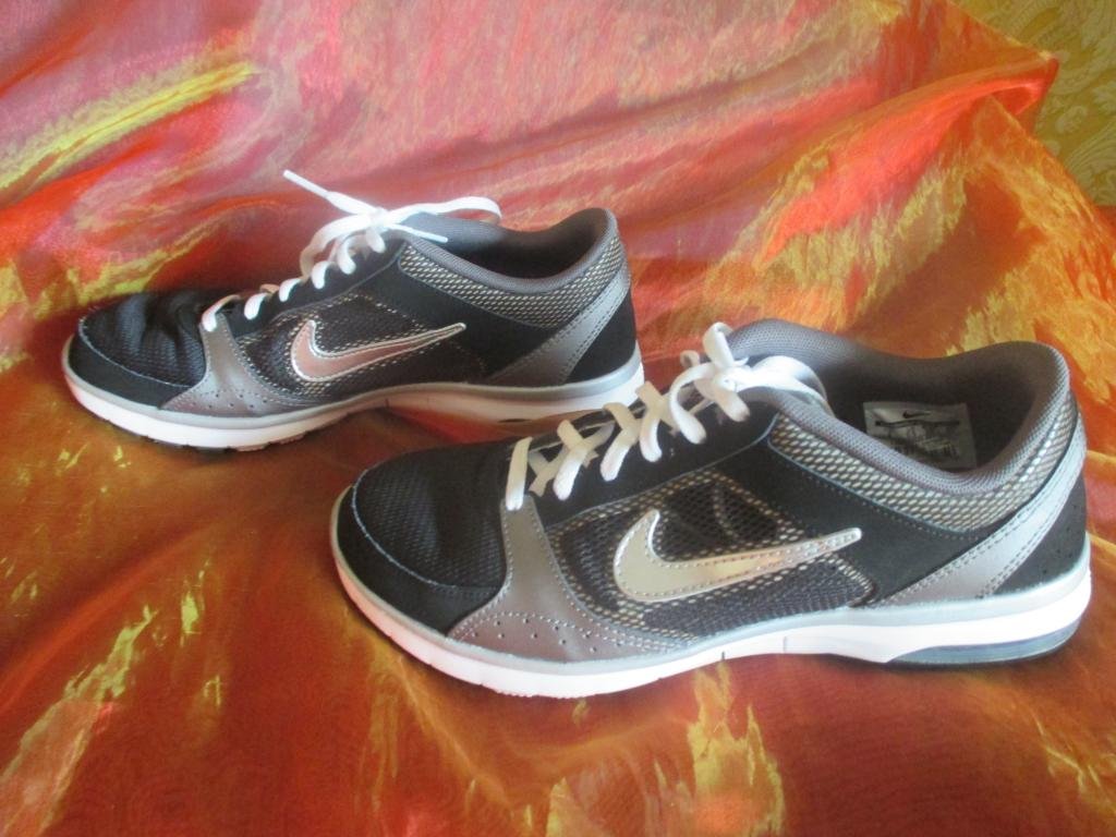 NEU * Damen oder auch Herren * Unisex * Trainings Sport Hallen Lauf Schuhe Sneaker 