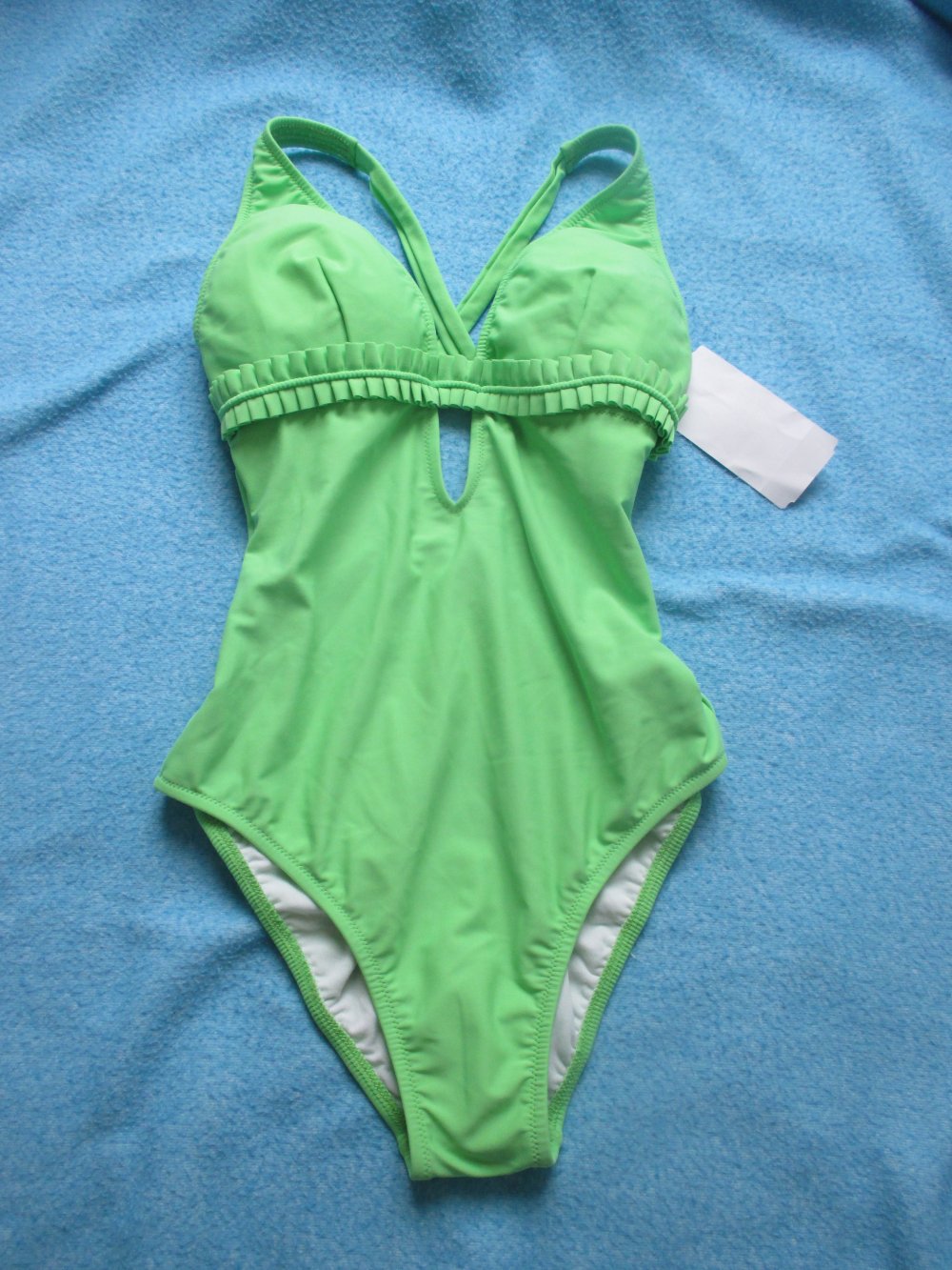 NEU mit ETIKETT * Sexy * ausgefallen * Rüschen * Badeanzug * Body * Einteiler 