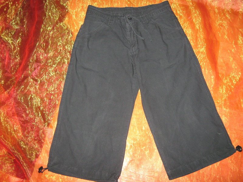 NEUw * Stylisch* lange * Long * Bermuda Short * Culotte * Carpi- Hose 