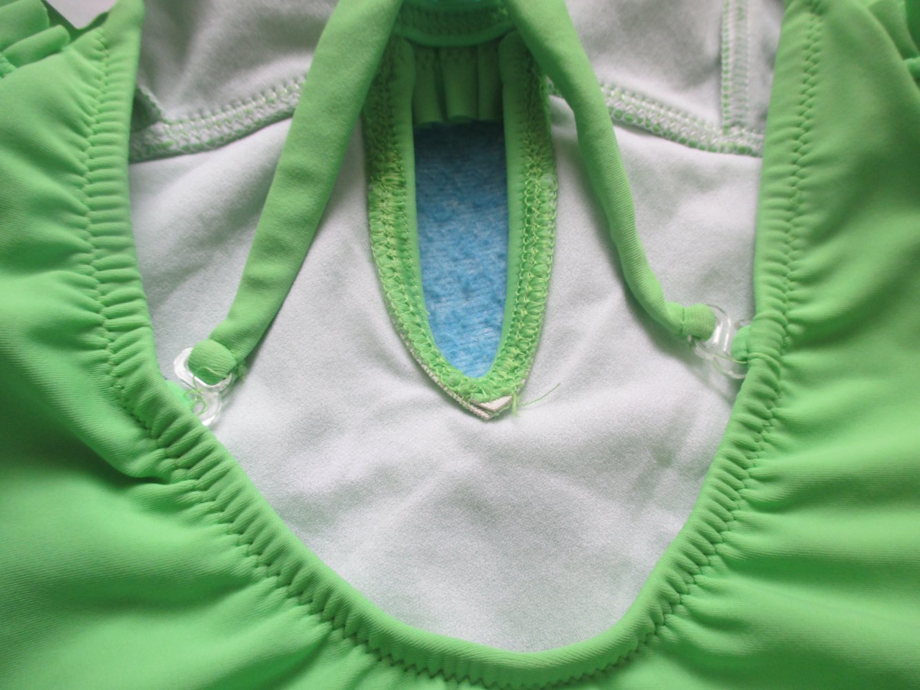 NEU mit ETIKETT * Sexy * ausgefallen * Rüschen * Badeanzug * Body * Einteiler 