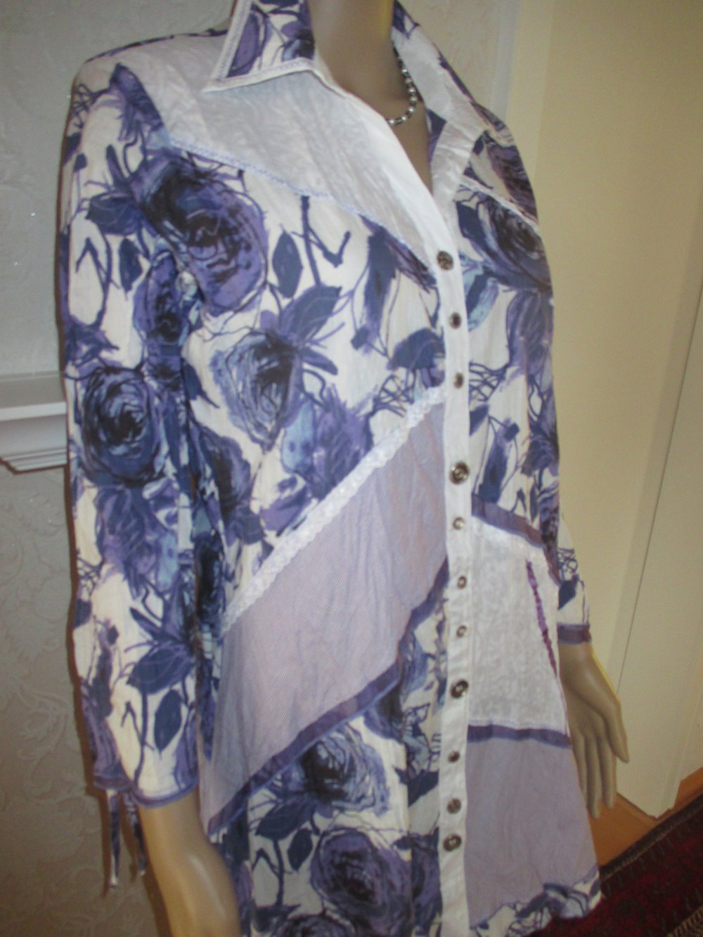 NEU mit ETIKETTEN * Rosen Romantik- Style * Piraten Look * Crinkel * Long * Hemd- Bluse * Tunika 