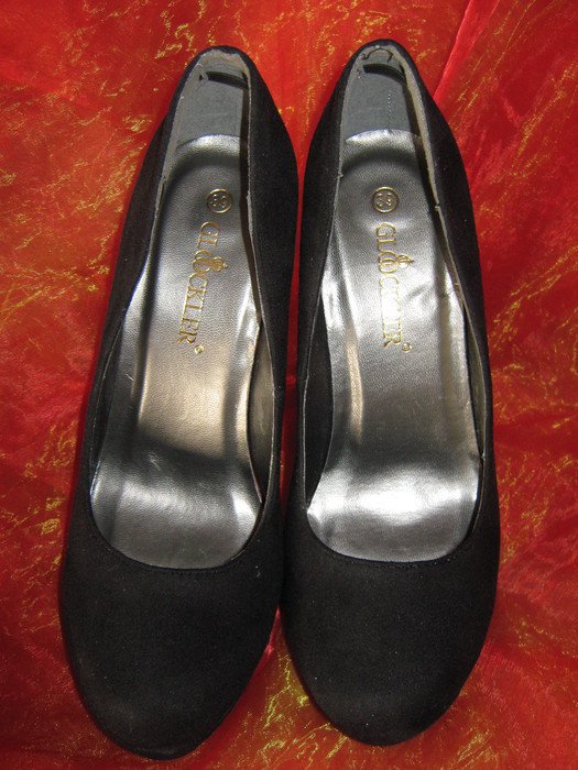 NEU und ungetragen * Ausgefallen * Plateau * High Heels * Pumps * Schuhe 