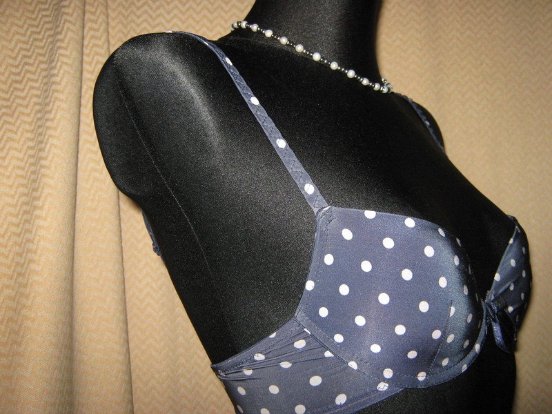 NEUw * Rockabilly * Polka dots * Punkte * Tupfen * Pullover * Push-up * BH 