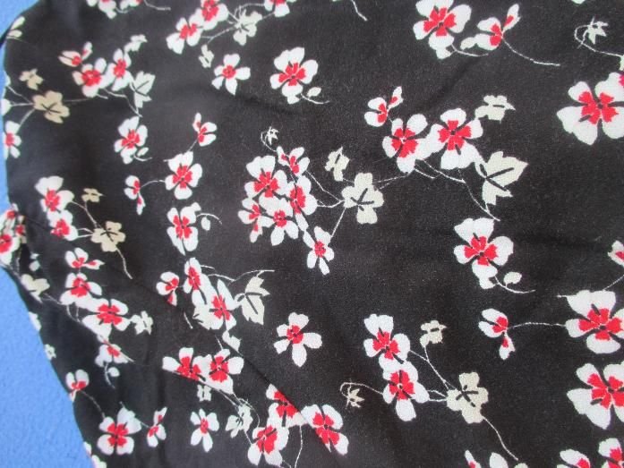   NEU * Blumen * Blüten * Flower- Power * Langarm * Wickel * Jumpsuit * Einteiler * Overall * mit kurzer Short 