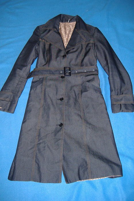 NEU * Klassisch * edel * Original VINTAGE * Jeans - Look * Trench- Coat * Mantel 