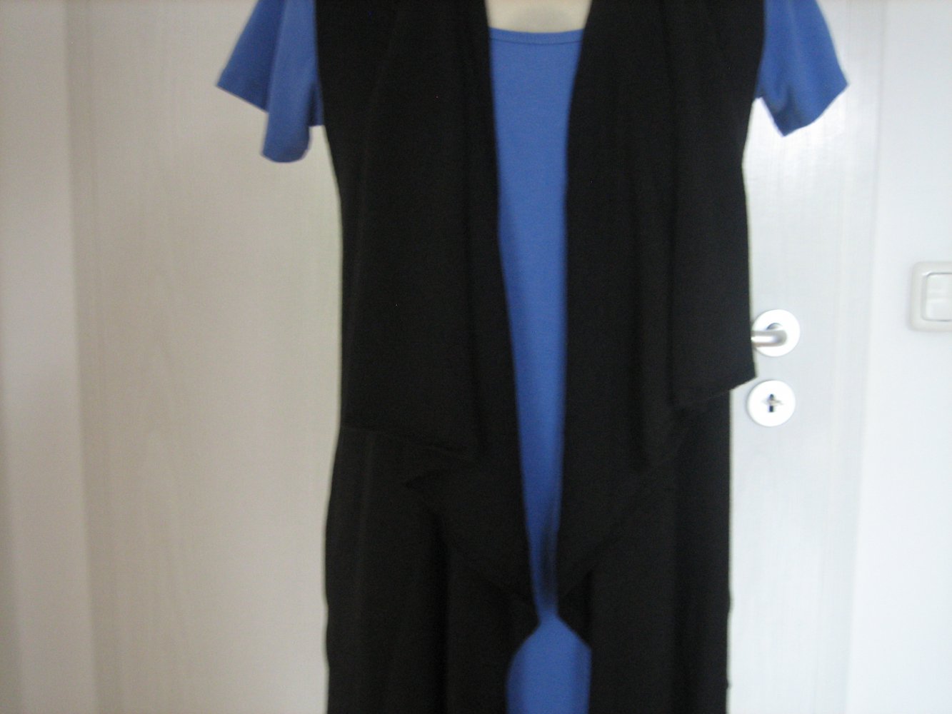 Sportiv elegante Long Weste Gr. 40/42 - absolut NEU - Figurschmeichler - mega vielseitiges Kombiteil