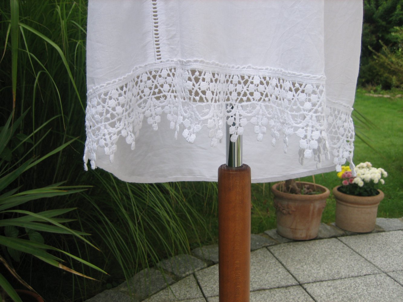 Super schöne Tunika Gr. 40/42, Schulter-Ausschnitt - vorne Spitzenabschluß - mega stark!!