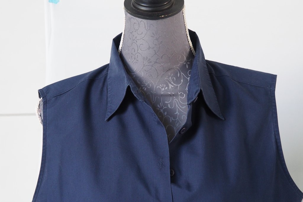 Ärmellose Bluse in Dunkelblau für Damen Gr. L 42/44