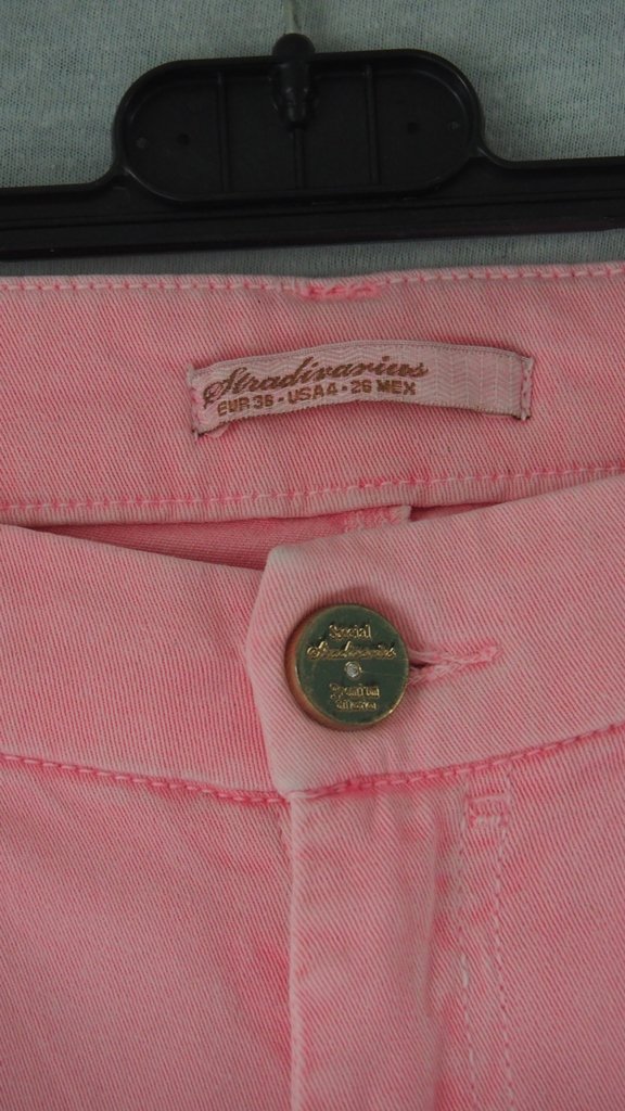 Rosa Hose Gr. 36 von Stradivarius
