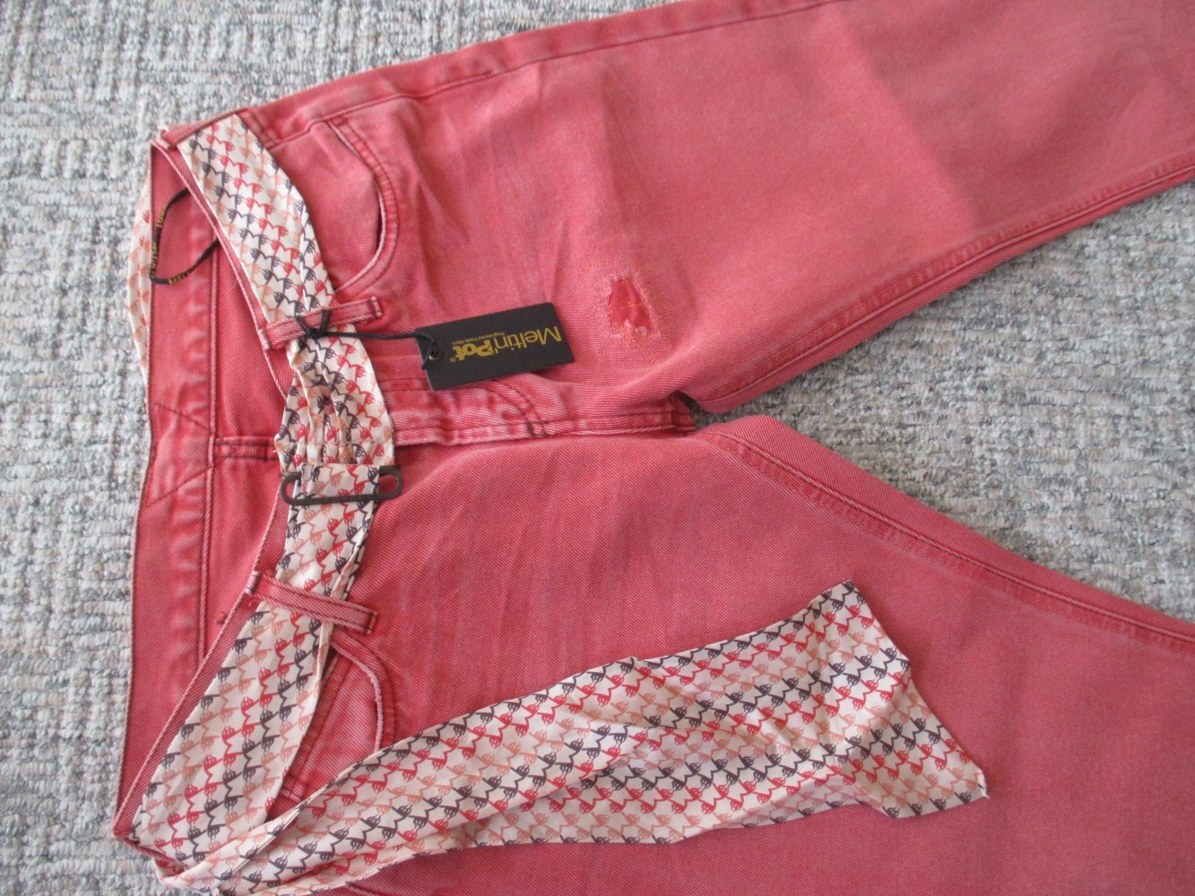 Meltin Pot,  Jeans  Farbe: rosenholz  mit Gürtel,  Gr. 28 