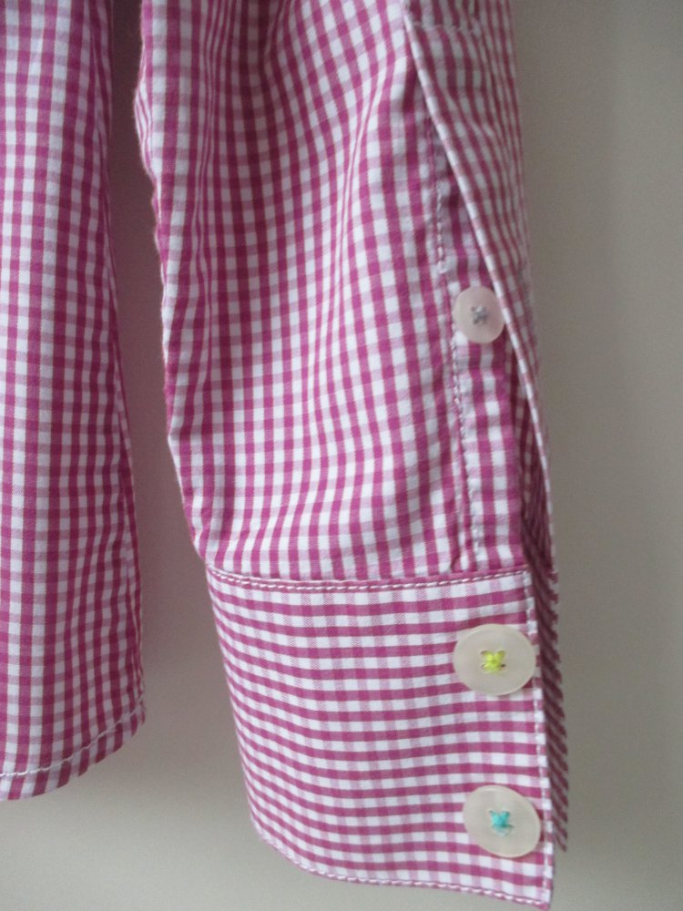 Boden; zuckersüße Bluse, Vichy , pink - weiß kariert, Gr. 36, kontrastfarbene Knopflochnähte und Knopfnaht