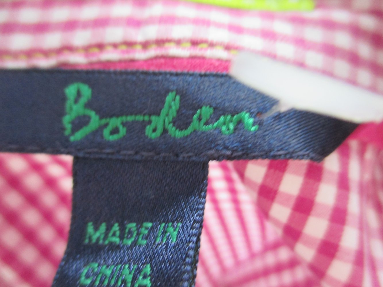 Boden; zuckersüße Bluse, Vichy , pink - weiß kariert, Gr. 36, kontrastfarbene Knopflochnähte und Knopfnaht