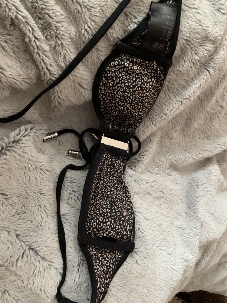 Bikini, Bikinioberteil