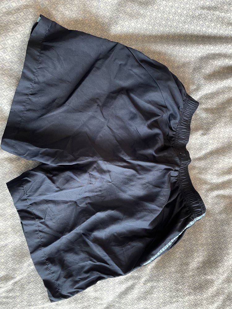 Neu Badehose, Badeshort