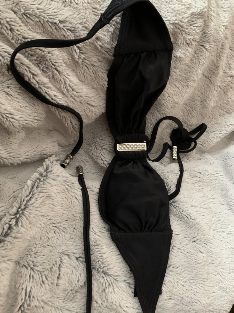 Bikini, Bikinioberteil