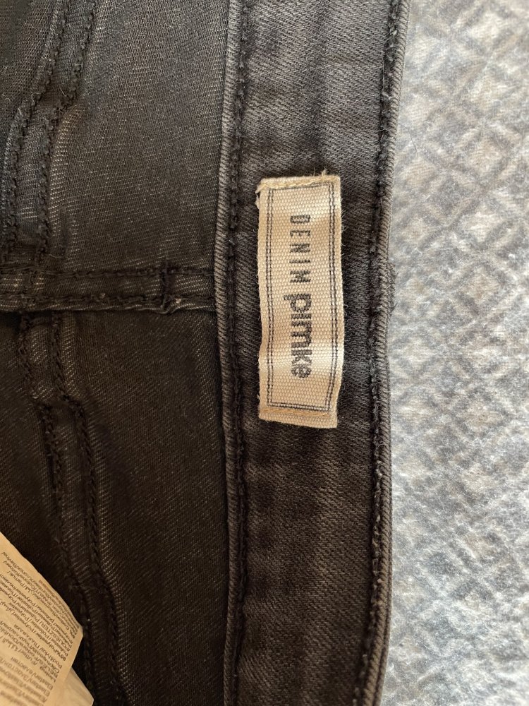 Schwarze Short, kurze Hose, Pimkie