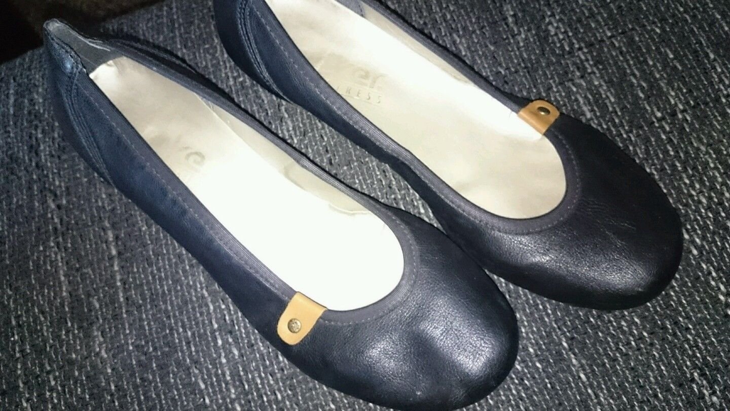 Bequeme Rieker Antistress Ballerinas Gr.39 dblau
