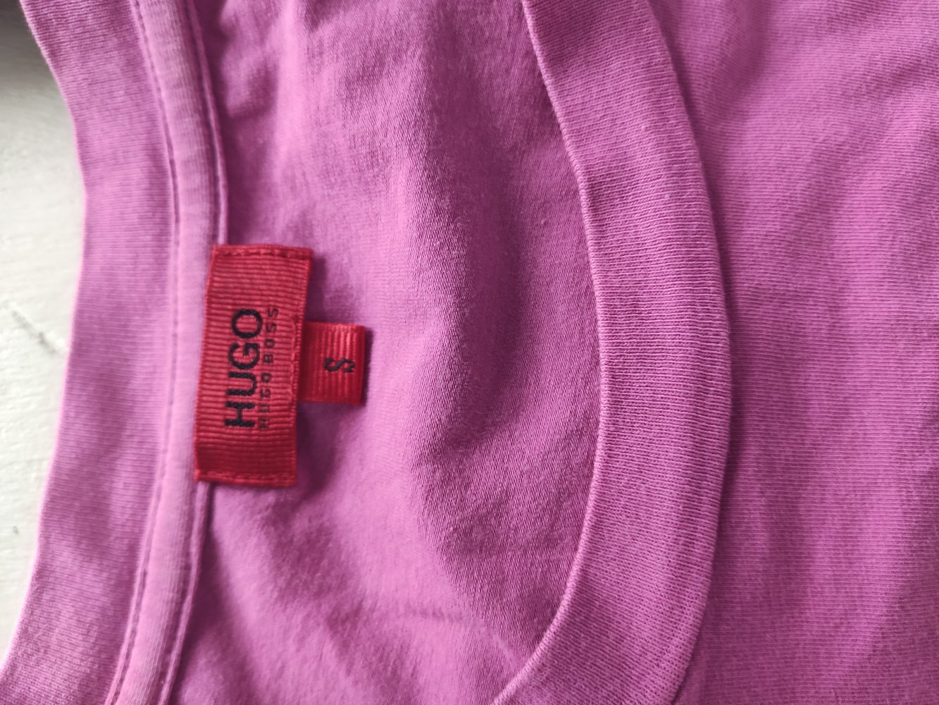 Pinkes Hugo Boss Printshirt S