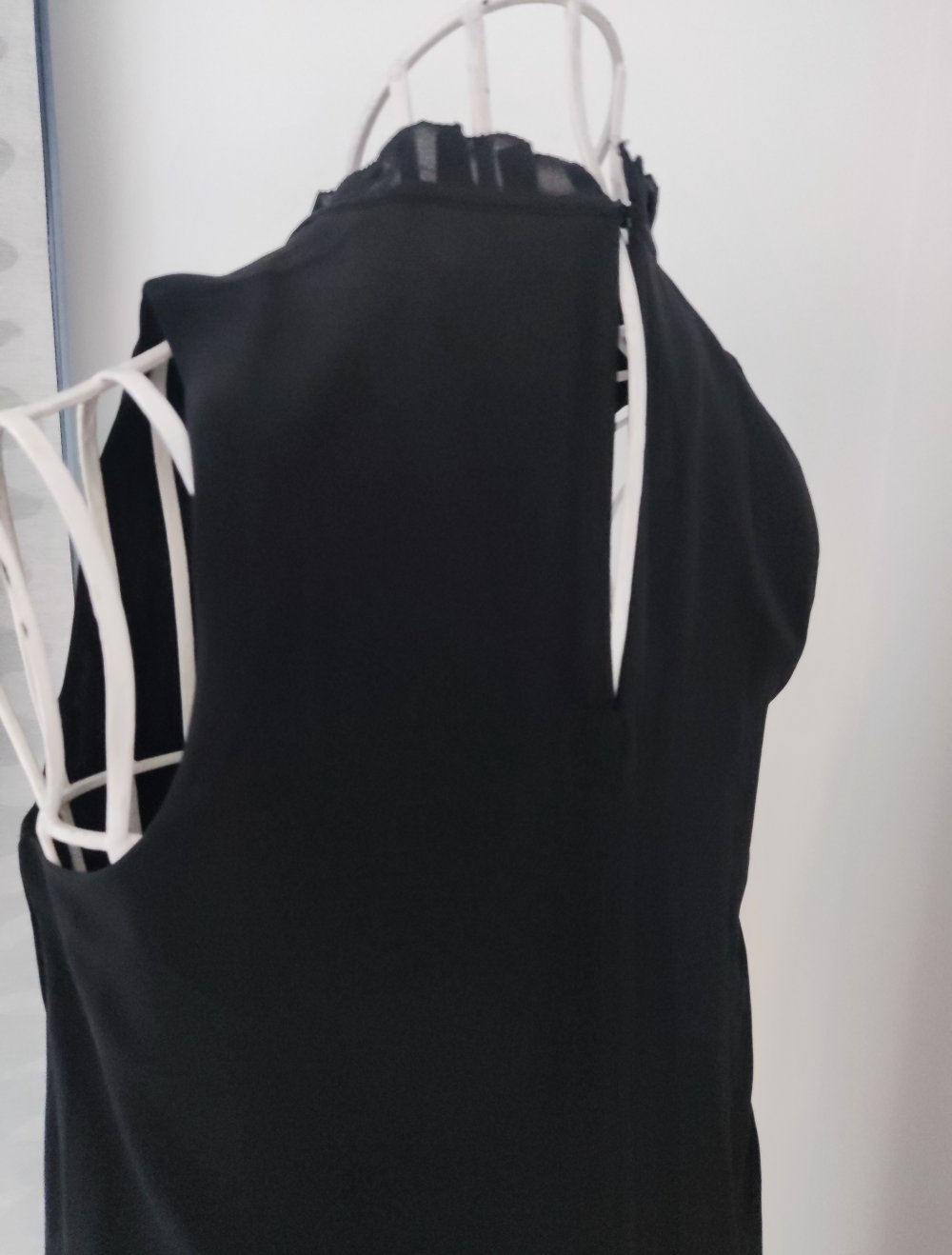 Elegantes schwarzes Kleid von H&M 38