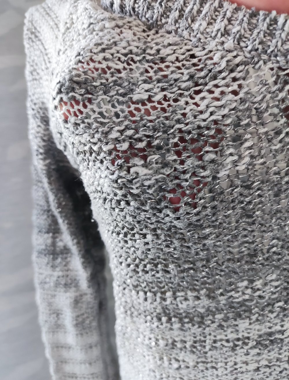 Grauer Strickpullover von Hollister S