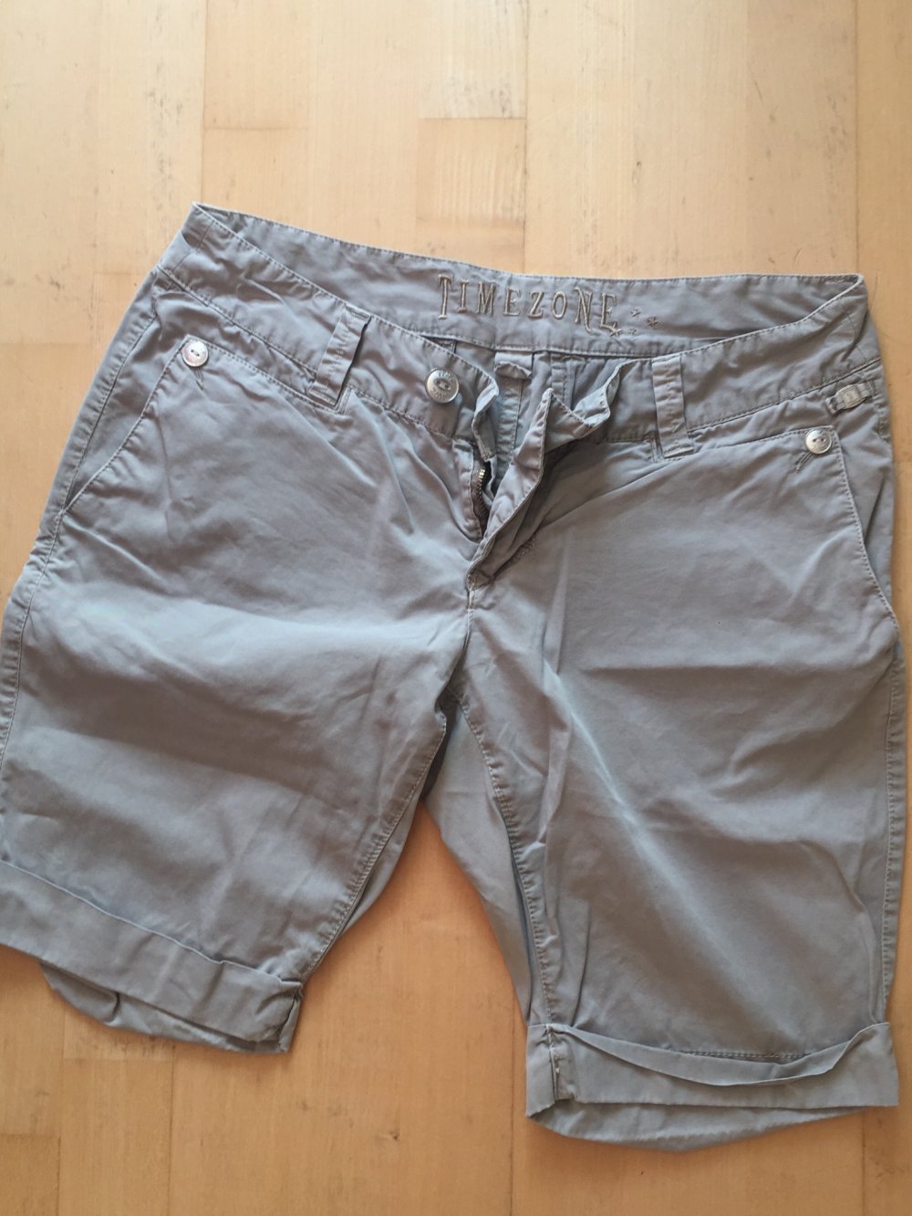 Kurze Hose von Timezone