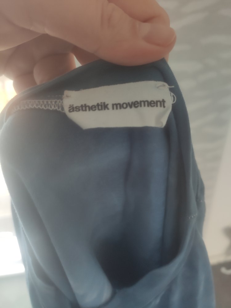 Ästhetik Movement Crop Shirt S batic