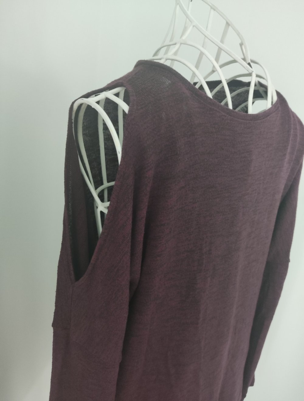 Cold-Shoulder Longsleeve XS