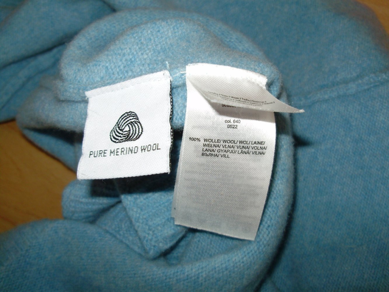 Christian Berg 100% Wolle Pullover hellblau Gr 40