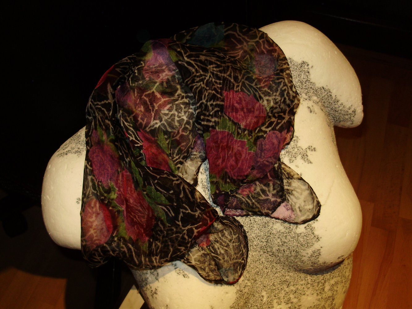 Vintage Tuch ganz zart bunt Blumen Neu m Etikett  