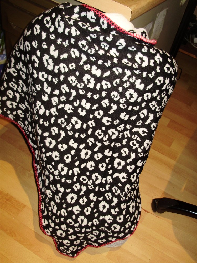 Accessoires Dreieckstuch Strick Leo beidseitig verwendbar