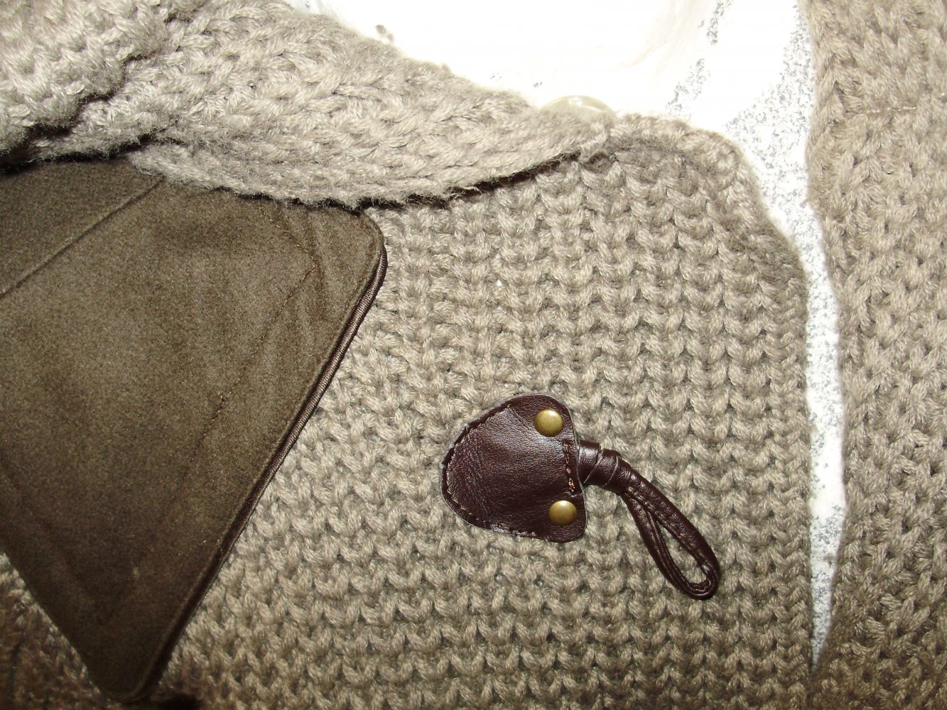 Sportmax Strickmantel Mantel Kapuze Knebelverschluss olivgrün / khaki M passend