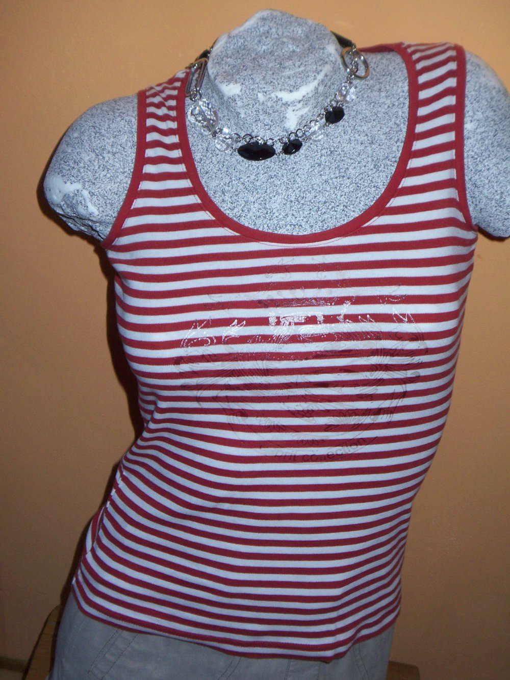 Esprit Top Streifen rot / weiß Rundausschnitt Gr S
