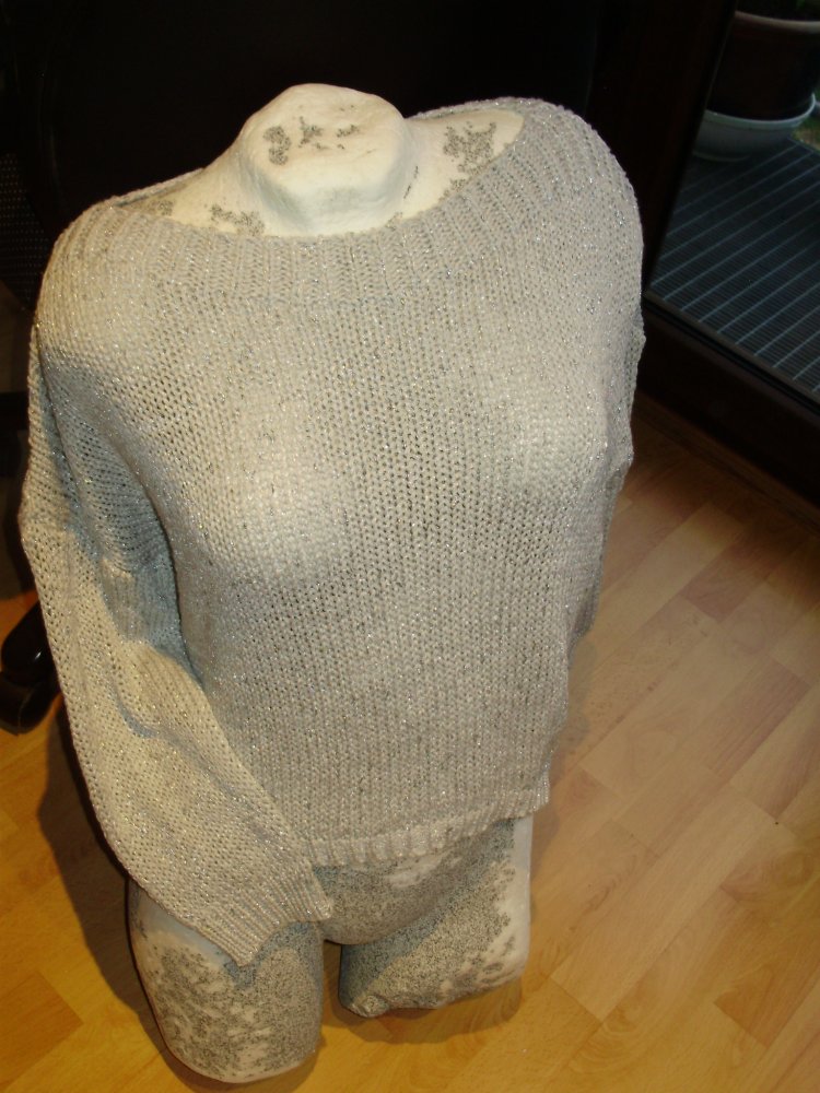Traumstück Pullover beige goldene Fäden S M