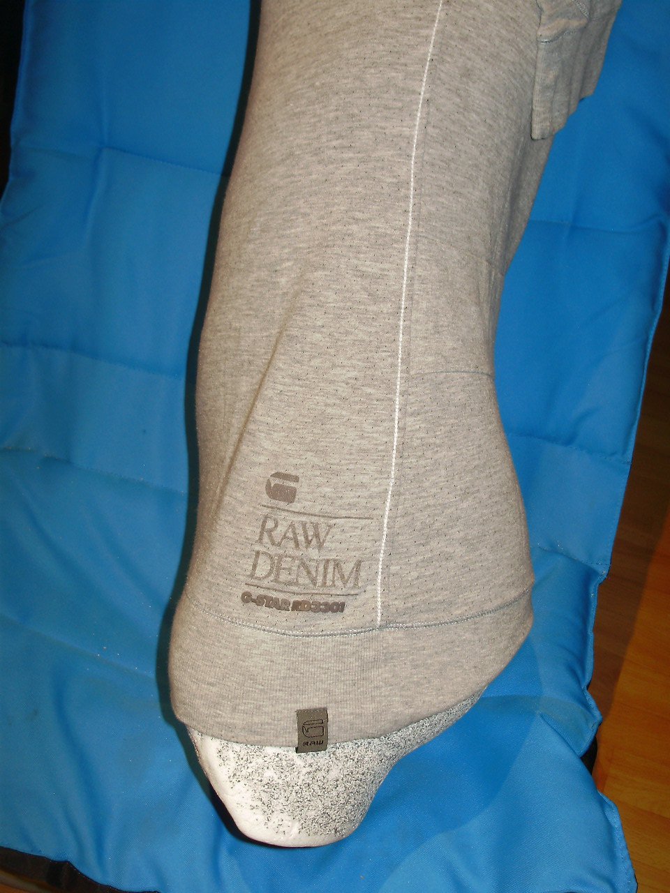 G-Star Shirt Sweatstoff grau schräger V-Ausschnitt M wie neu